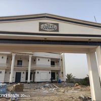 **السلام عليكم ** يوجد خلفات لبخ وديكورات  "خبرة في تصميم الوجهات الدخ...