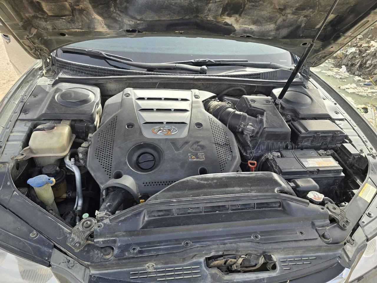 سلام عليكم
ازيره 2007
السياره خليجي مكفوله من الحادث فقط جراد واضح بل صوره 
مكيه كسر فلين معه الكير والحداديه بل كورتون
تخم تاير 
راقم بغداد تخويل مباشر.
سياره ماذاب عله راب سياره جديده مال موضف 
مكان السياره حله مركز 
***********
