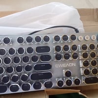 كيبورد • اكسسوارات إلكترونيات