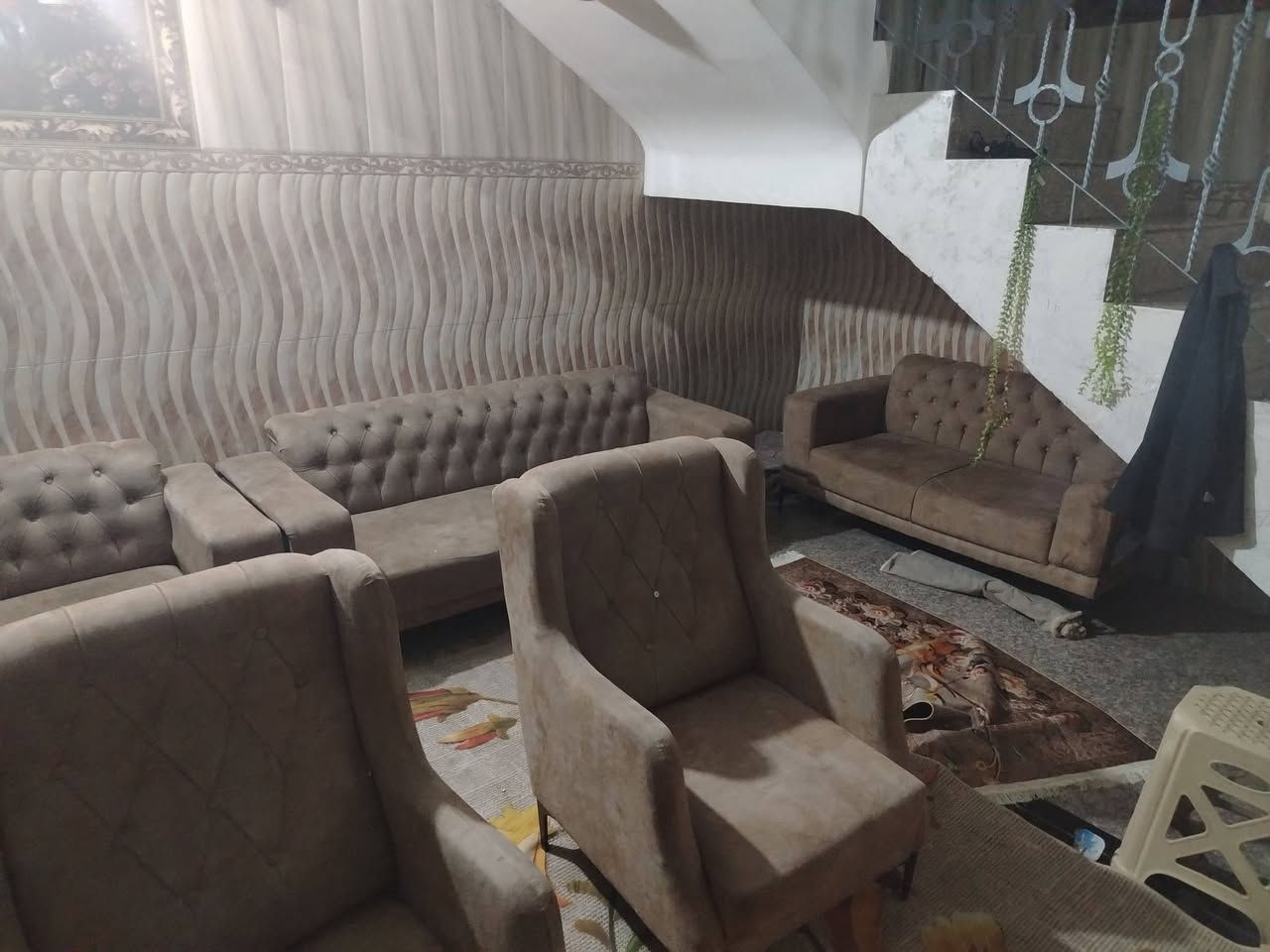 قنفات تركي للبيع مستعمل ٢٥٠ الف مكاني كربلاء رقمي ***********
