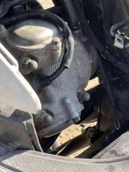 سكنس نثيه دراجه بلاديه مكينه بلاد نقص سلف وشاره يسره دراجه سعره650 مكاني بياع تقاطع درويش ***********
