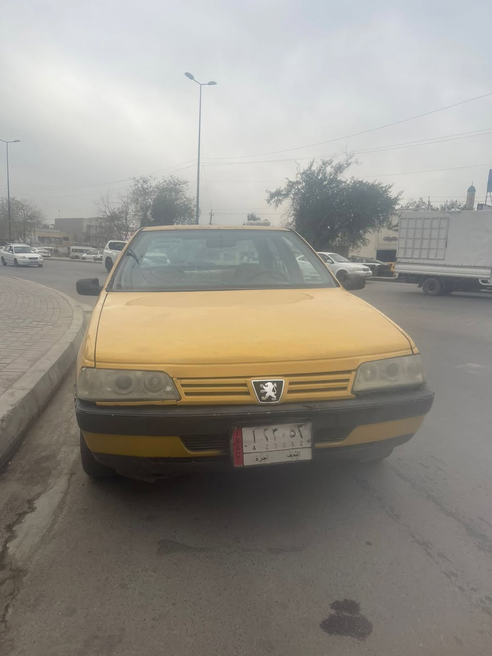 السلام عليكم عندي بيجو بيه خيط تبخير راعيه ماندله عنوان السيارة الكاظميه السعر 10 وراق وبيه مجال ***********
