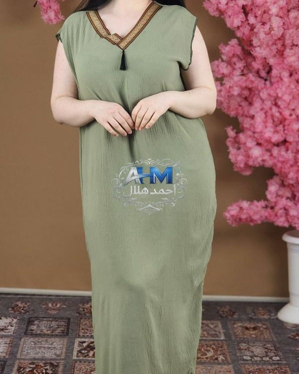 #جملة_فقط_جملة_فقط_المبيع_جملة_الجملة 
بينصل  تحت البشت ايروبين
(يرهم شلحة بيتية) 
مشكل سوتاج والوان 
فري سايز 
#الدرزن ب40 الف

https://t.me/geshgr 

***********
