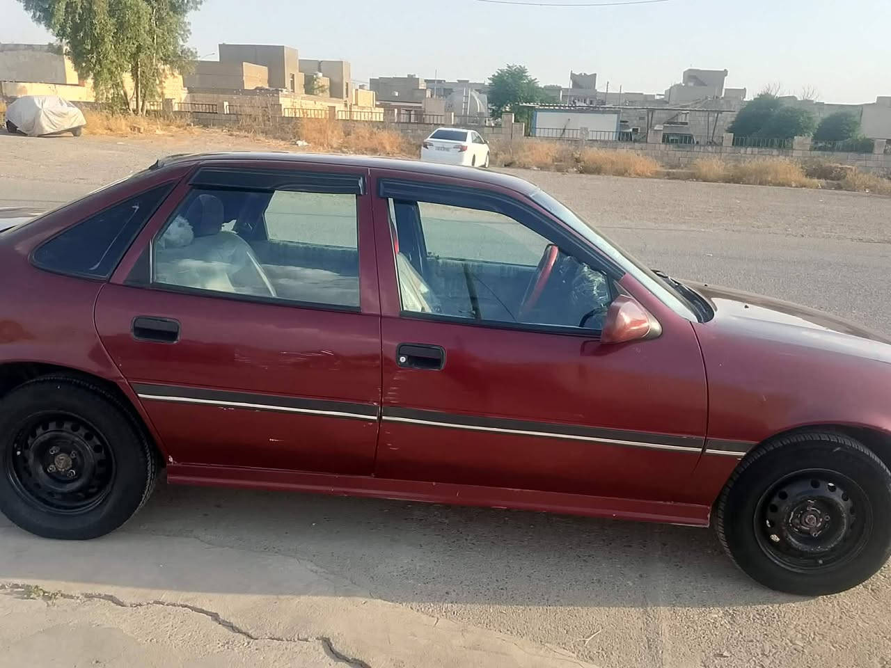 السلام عليكم
 للبيع فكترا  حجم 20سنويه لل30 موديل 92كاربون موجود
 السعر 40وبيها مجال سياره نضيفه وجاهزه للستفسار اكثر الاتصال على الرقم ***********
مكلف بل نشر

