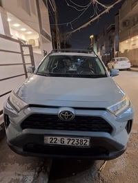 راف فور XLE • ٢٠٢٠ • ٧٤٠٠٠ كم