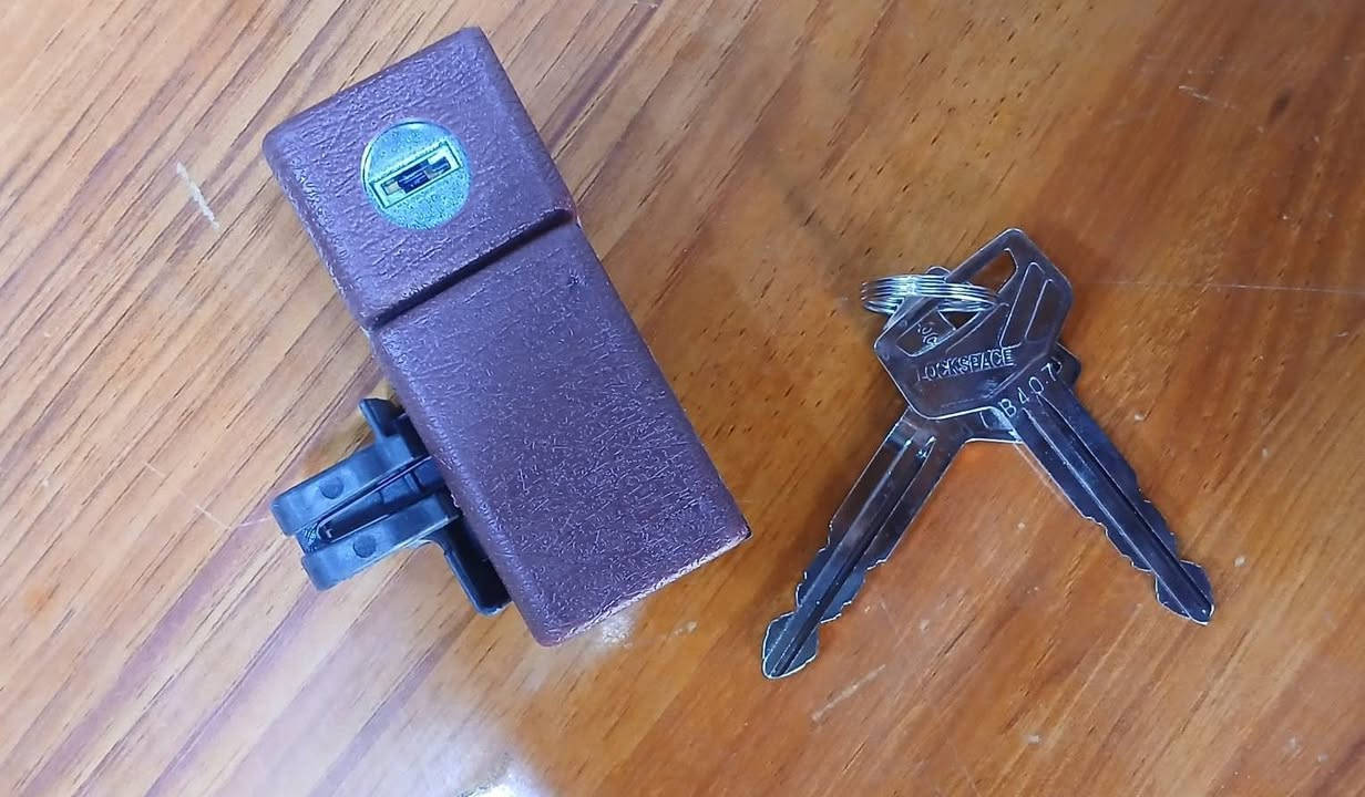 #يدة_جكمجه_تويوتا_جمره
السعر وتفاصيل أكثر مراسلة الصفحة خاص أو 
الاتصال على الرقم *********** 
متوفر توصيل محافظات
