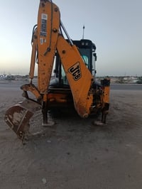 جي سي بي للبيع 2004 فول موصفات كفاله عامه عل ابلاد كير راجز اربع نمر م...