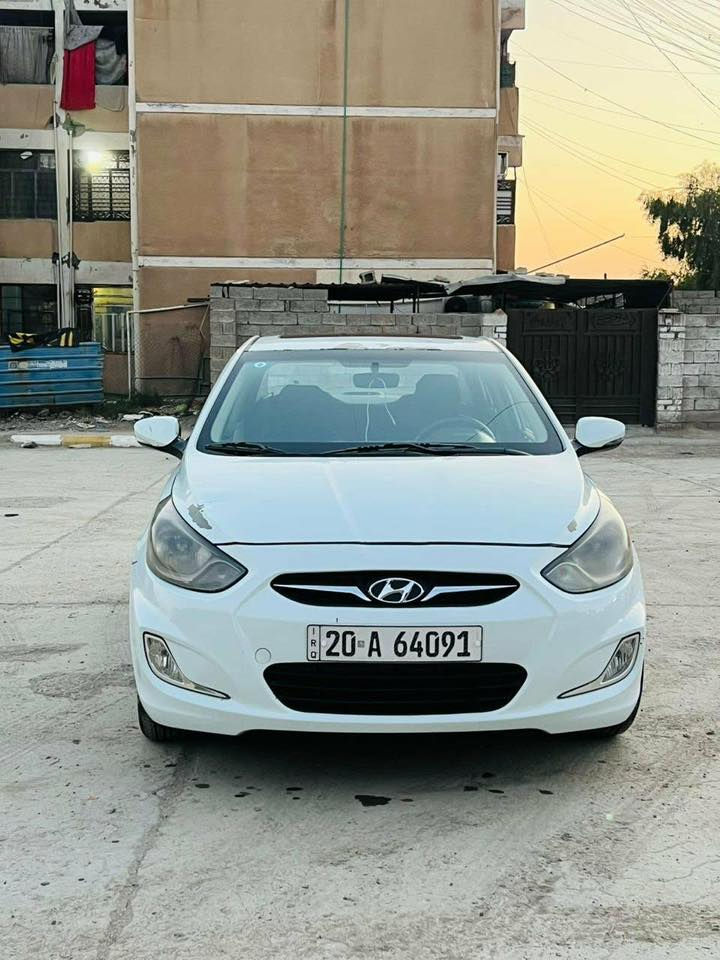 السلام عليكم اكسنت للبيع موديل 2011 خليجي محرك 1600 رقم ديالى مشروع وطني مكان السيارة بغداد السعر 82ورقة وبيها مجال 
***********
