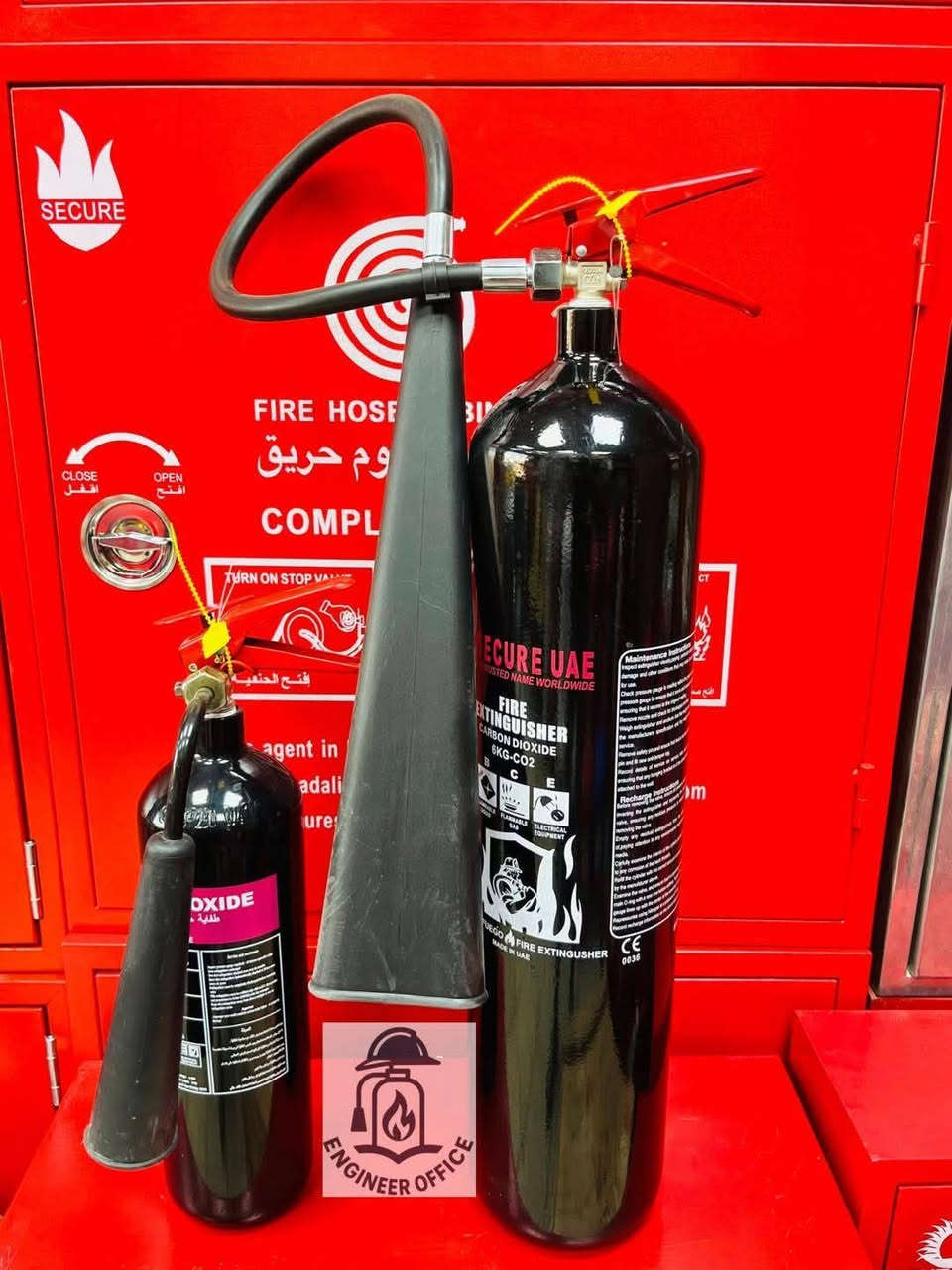 ورشة خانقين الفنيه للمطافئ يتوفر لدينا جميع انواع المطافئ وبجميع الاحجام والانواع باودر وفوم وسي او تو وكذلك لدينا منظومة الانذار المبكر للحرائق مع كادر متخصص بنصب المنظومه وبضمان للاستفسار العنوان خانقين خلف الملعب الرياضي ملعب حسين منصور *********** يوجد واتساب وفايبر وتلغرام وماسنجر ولدينا خدمة توصيل لجميع المحافظات
