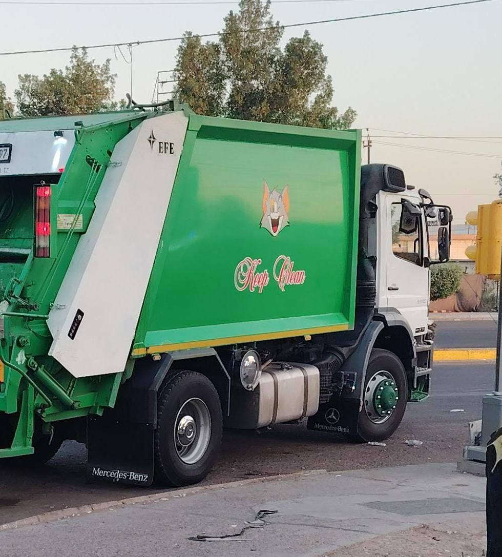 كابسه مارسدس ٢٠٠٣ جاهزة للعمل مع عمل مكان البياع السعر ٢٠٠ ورقه ***********
