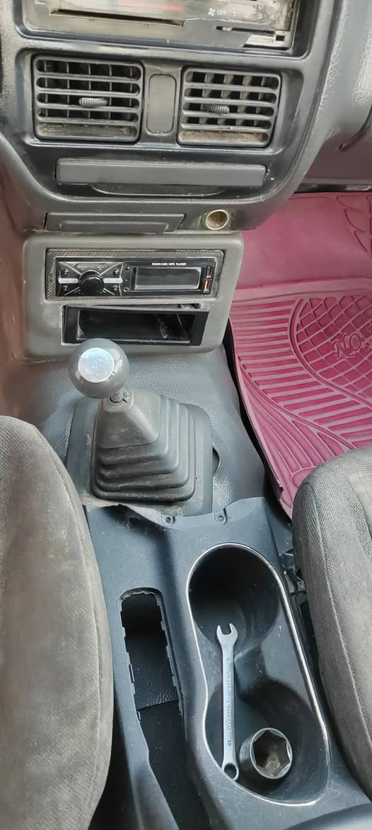سلام عليكم بيكم مازده موديل 96مكفول من كلشي ***********
