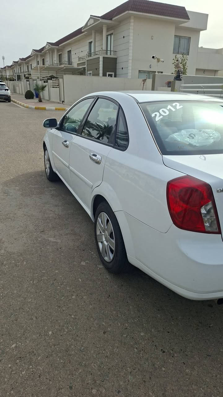 اوبترا  موديل 2012 كير عادي سنويه جديده لحد 2030 سياره بسمي دفتر بانزين بي سعر 88بي مجال بسيط *********** كركوك  رقم سليمانيه
