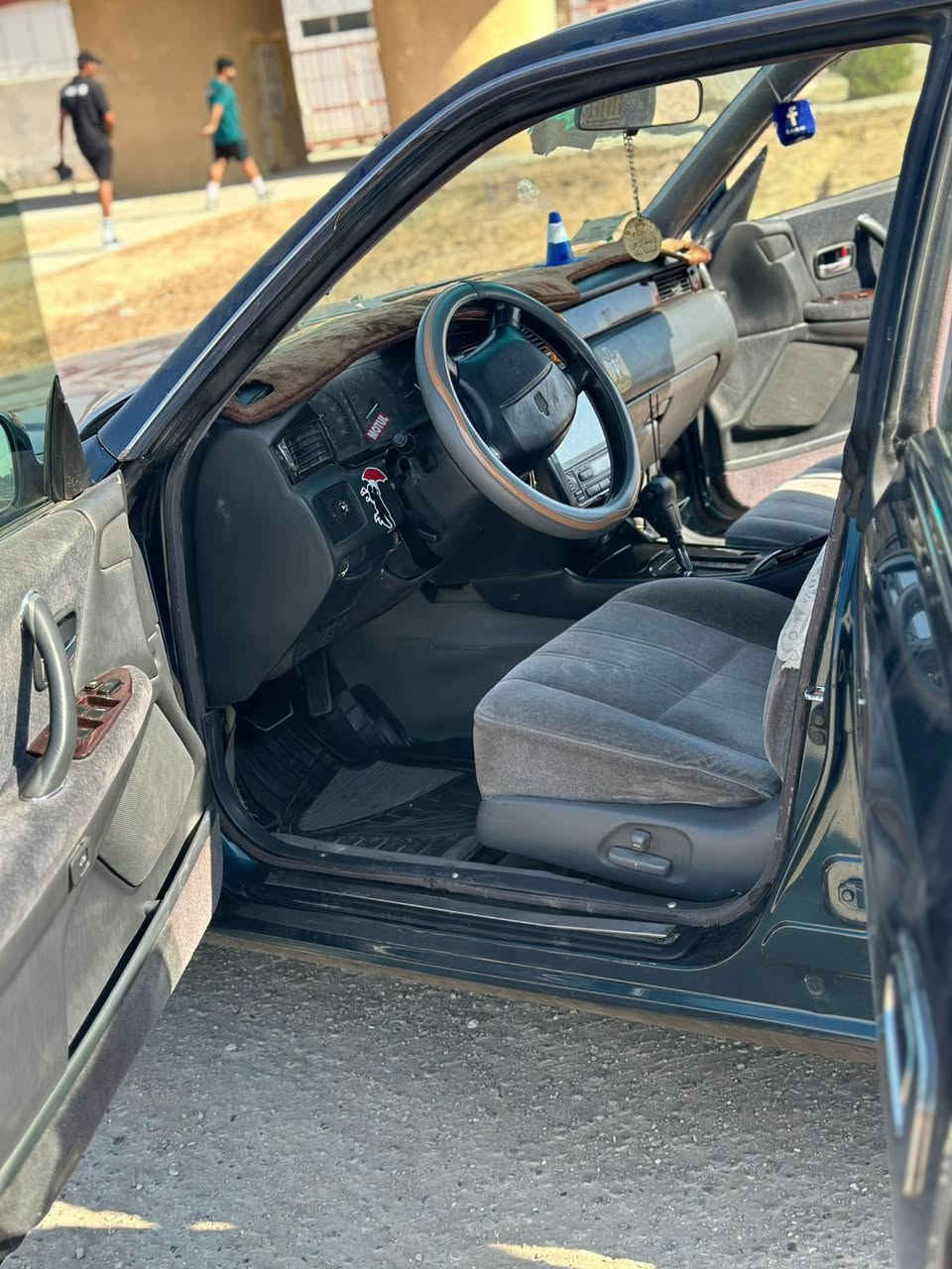 السلام عليكم
راس الثور فلات موديل 96 كرستال
رقم نكليزي باسمي
السعرر 88 وبيه مجال بسيط
سياره بيهه ضربه في الجاملغ الخلفي بسيطه 
مسستم سياره مصبوغ قماره وجاملغات خلفيه فقط
مكاني بصره الفاو 
***********
