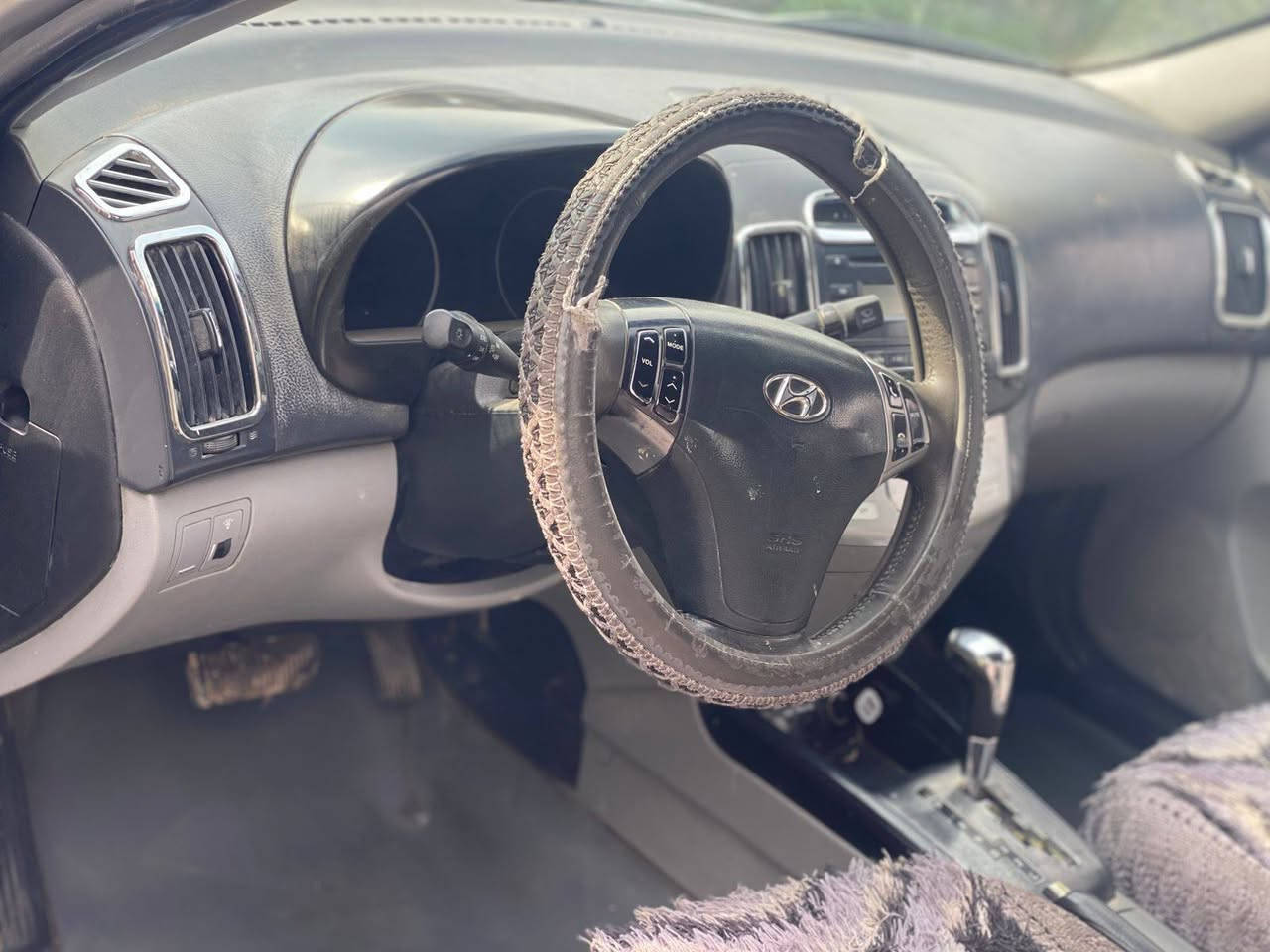 سلام عليكم افانتي 2010 مكفوله من صبغ وبيه ضربه بل جاملق المامي سعره 95 مجاله قليل مكان اليوسفيه ناحية الرشيد  الاستفسار *********** بيه واستاب
