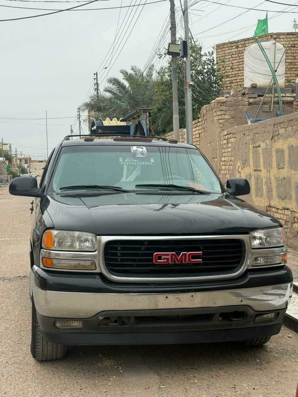 الفينيه ادوات سياره جاهزه 
نقصها بس غاز للتبريد 
***********
