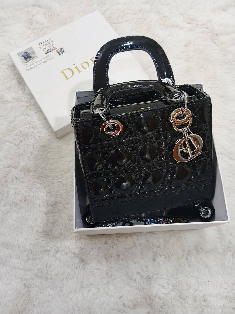 جديده بالكرتون ديور نوع 35 الف مكاني نجف توصل مجاني


**إذا كنت صاحب هذا الإعلان وتريد حذفه لأي سبب، رجاءا أرسل رسالة إلى الدعم الفني**