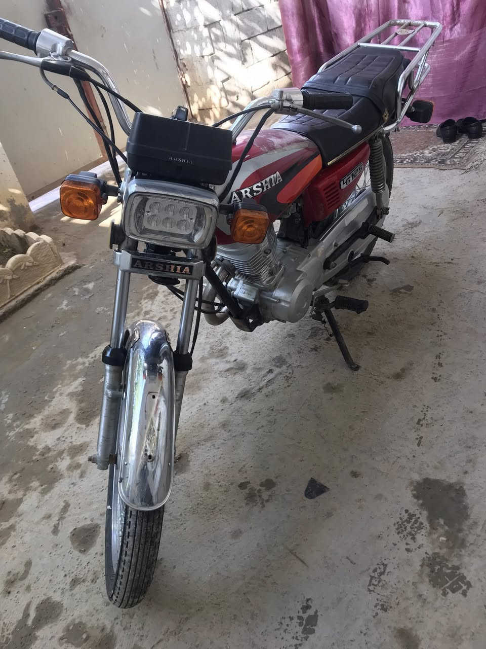 موديل 2019 للبيع السعر ستميه وخمسين وبيه مجال قليل كلش *********** ملاحضه ترى بوري رفيع
