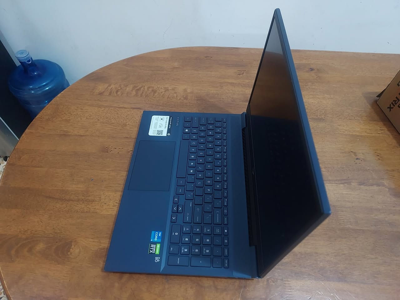 ب 425$  لابتوب بكرت RTX3050 جيل 11 فئة H  وشاشة حجم 16 نوع HP للاستفسار الاتصال  ***********  او  *********** (واتس )
