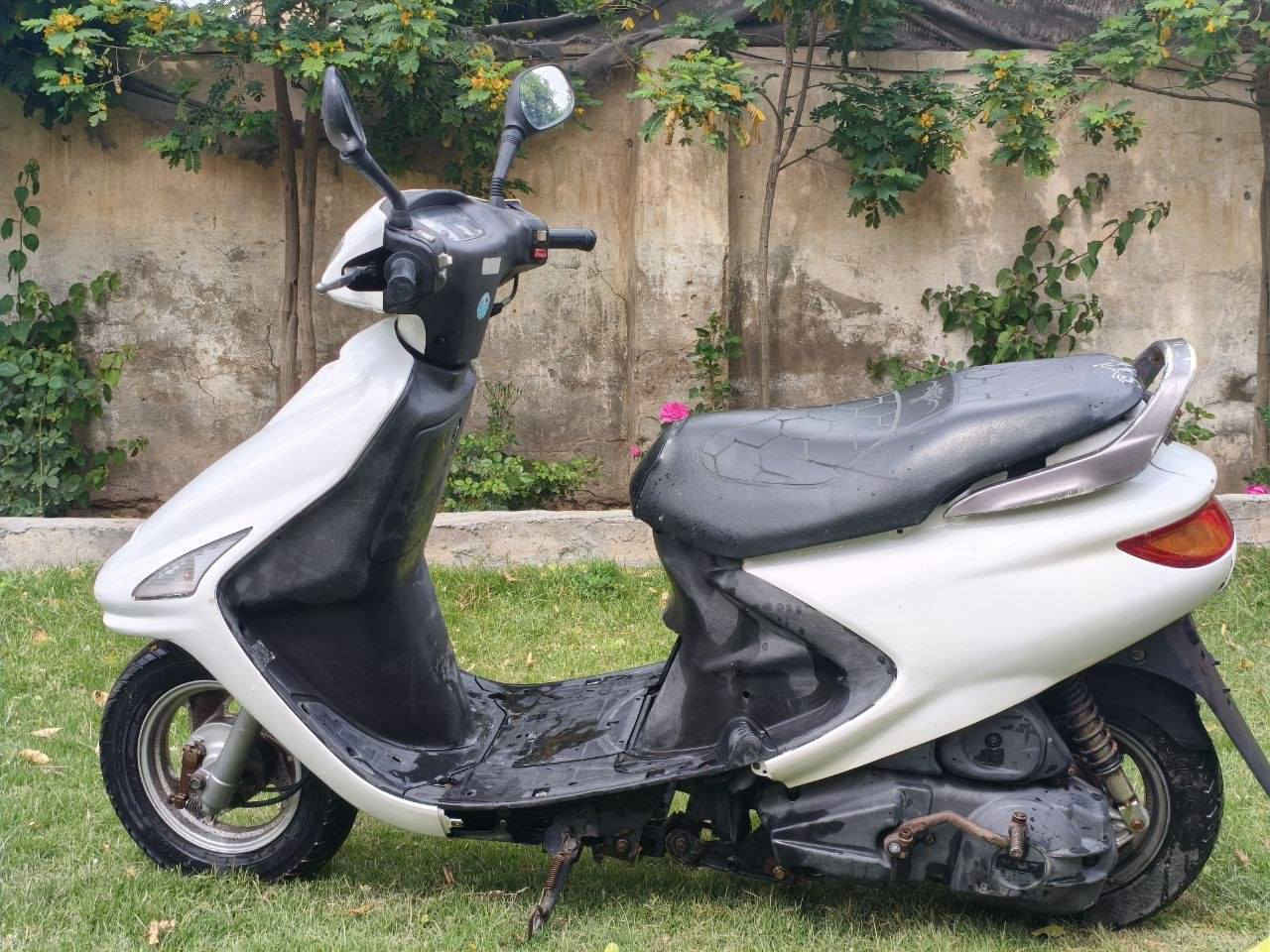 الدراجة للبيع السعر والتفاصيل الاتصال على الرقم ***********
