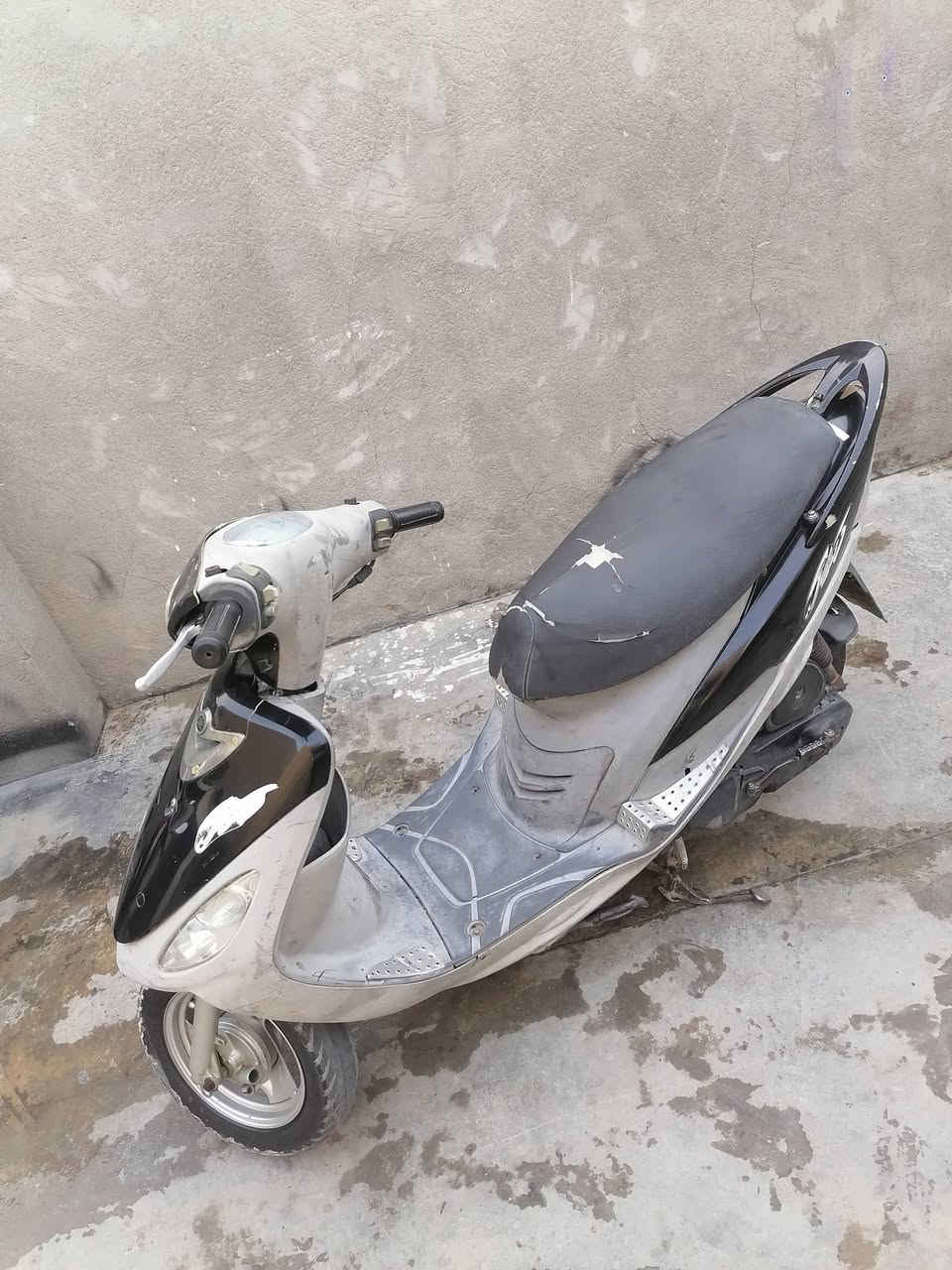 سلام عليكم دراجه ماكس منغولي مديل 2006 دراجه كلها بلادي كفرات بلادي وكلها  كهربيات شغاله ختم شلعه ومعدل مكينه  خرسه سعره 400بيه مجال قليل لشراي


**إذا كنت صاحب هذا الإعلان وتريد حذفه لأي سبب، رجاءا أرسل رسالة إلى الدعم الفني**