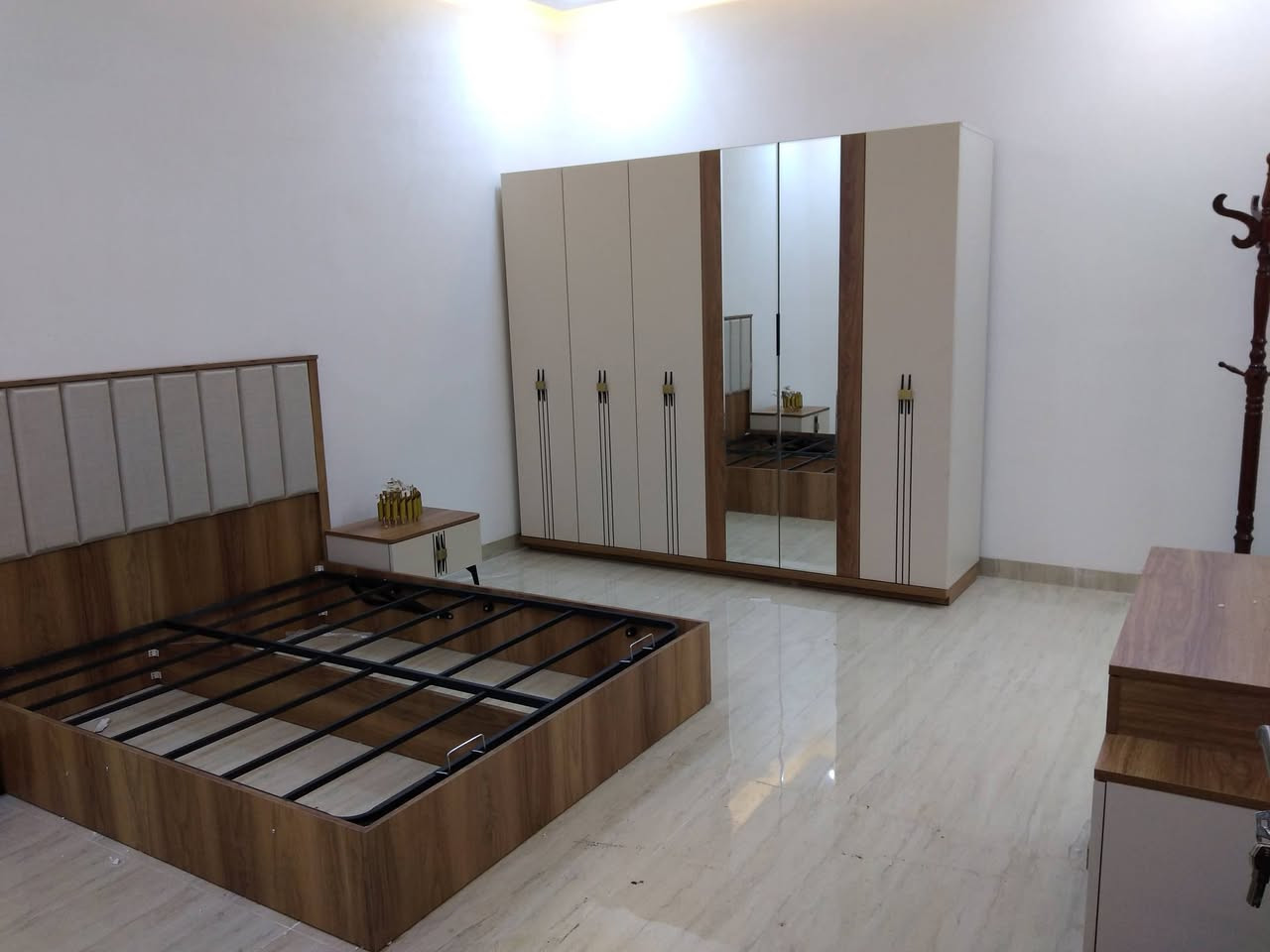 حل وشد غرف نوم التركي والصاج للاستفسار الاتصال على الرقم ***********
***********
