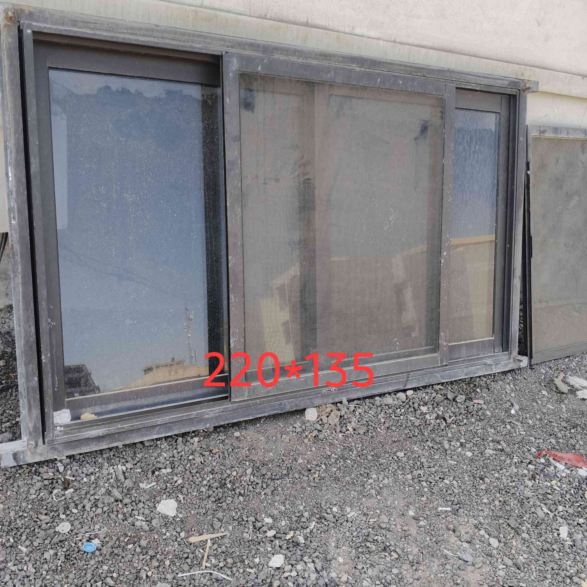 بوب خشب المنيوم بغداد كلشي بسعره ***********
