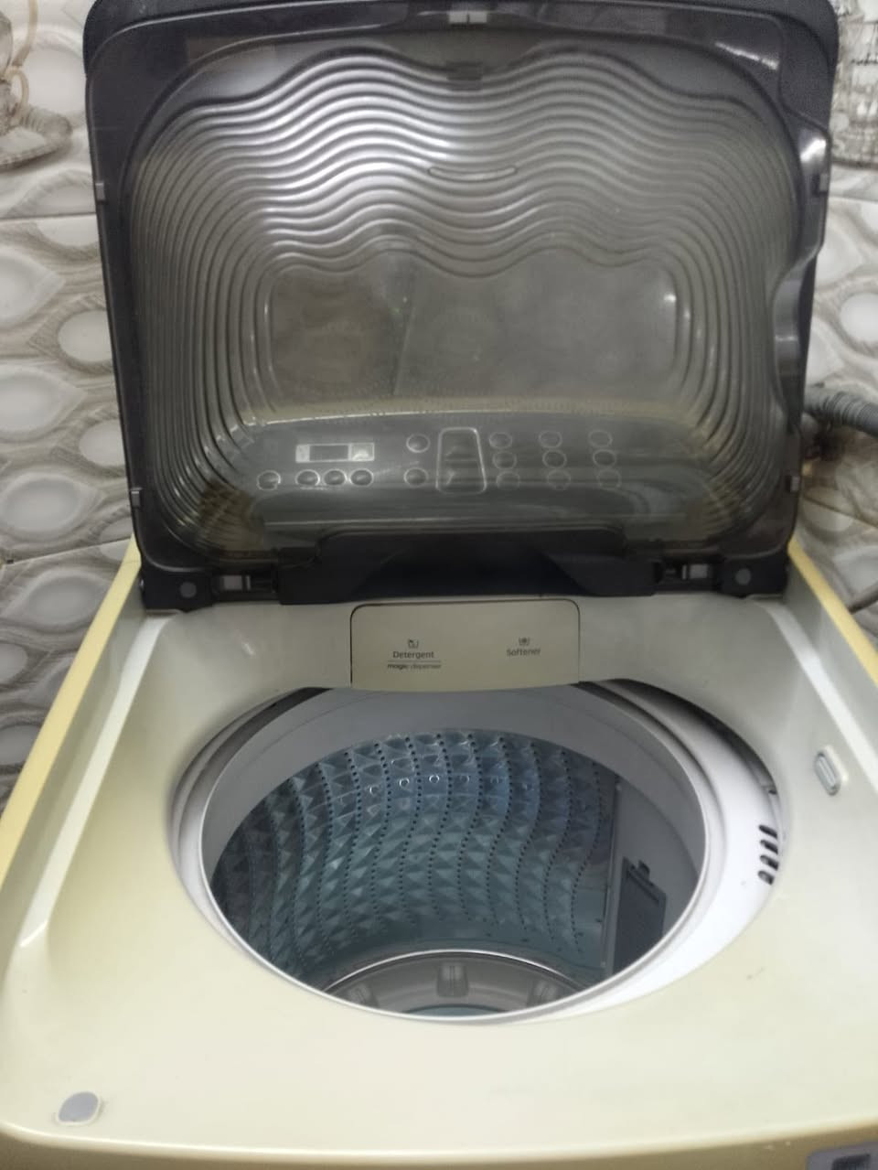 السلام عليكم
غساله 14 كيلو سامسونج 
للبيع


**إذا كنت صاحب هذا الإعلان وتريد حذفه لأي سبب، رجاءا أرسل رسالة إلى الدعم الفني**