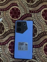 تكنو كامون 20 برو 5g  ذكره 256جهاز نضيف 100/100 بوبجي 90فريم سلاسه نار...