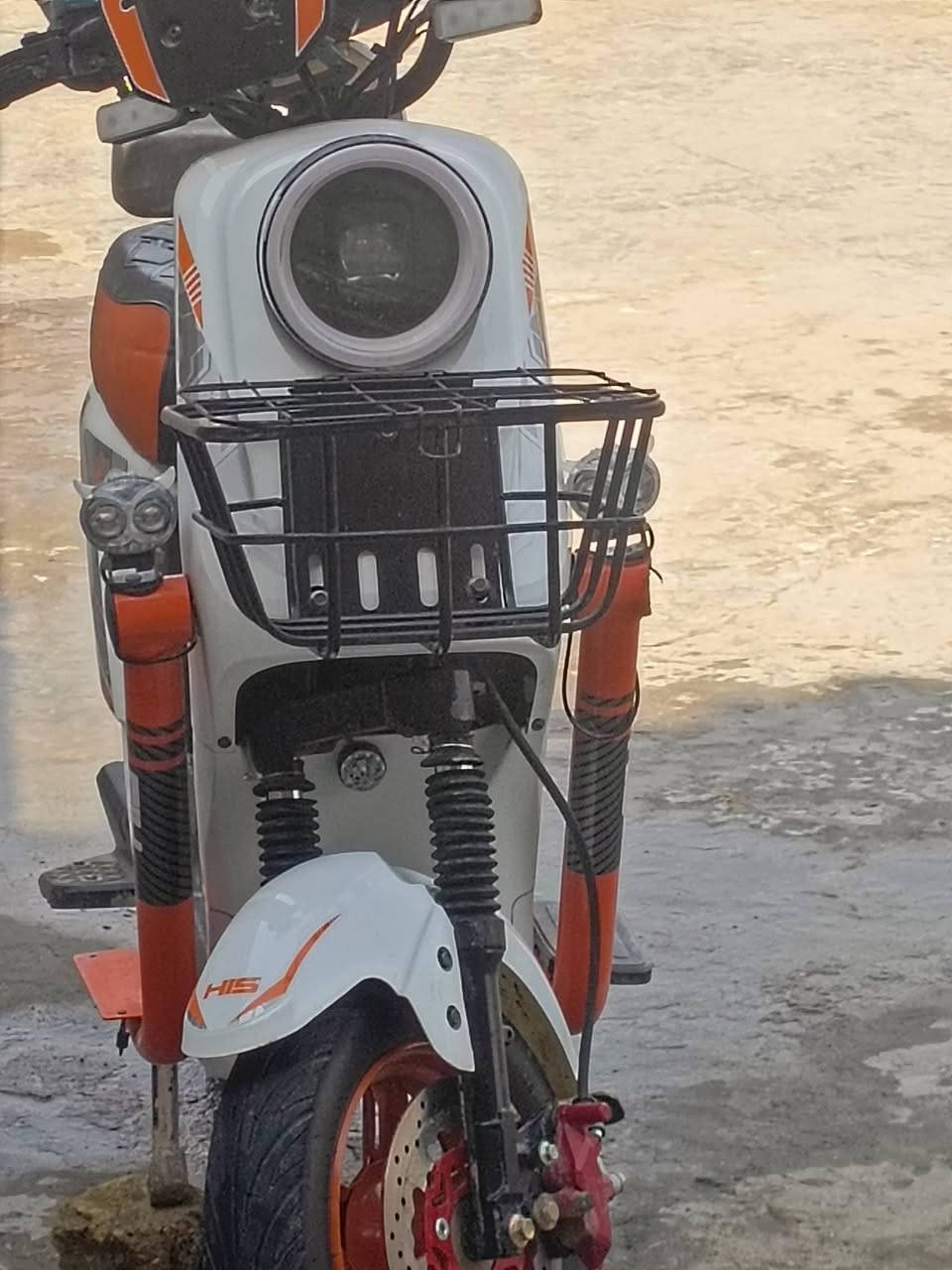 سلام عليكم باسكل للبيع بيع مستعجل مكاني بابل محاويل سعر خاص الرقم الموبايل ***********
