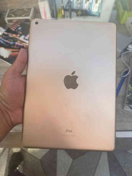 يا الله 
ايباد 7-ذاكره 32
بطاريه (93)
عنوان بلد 
رقم ***********
