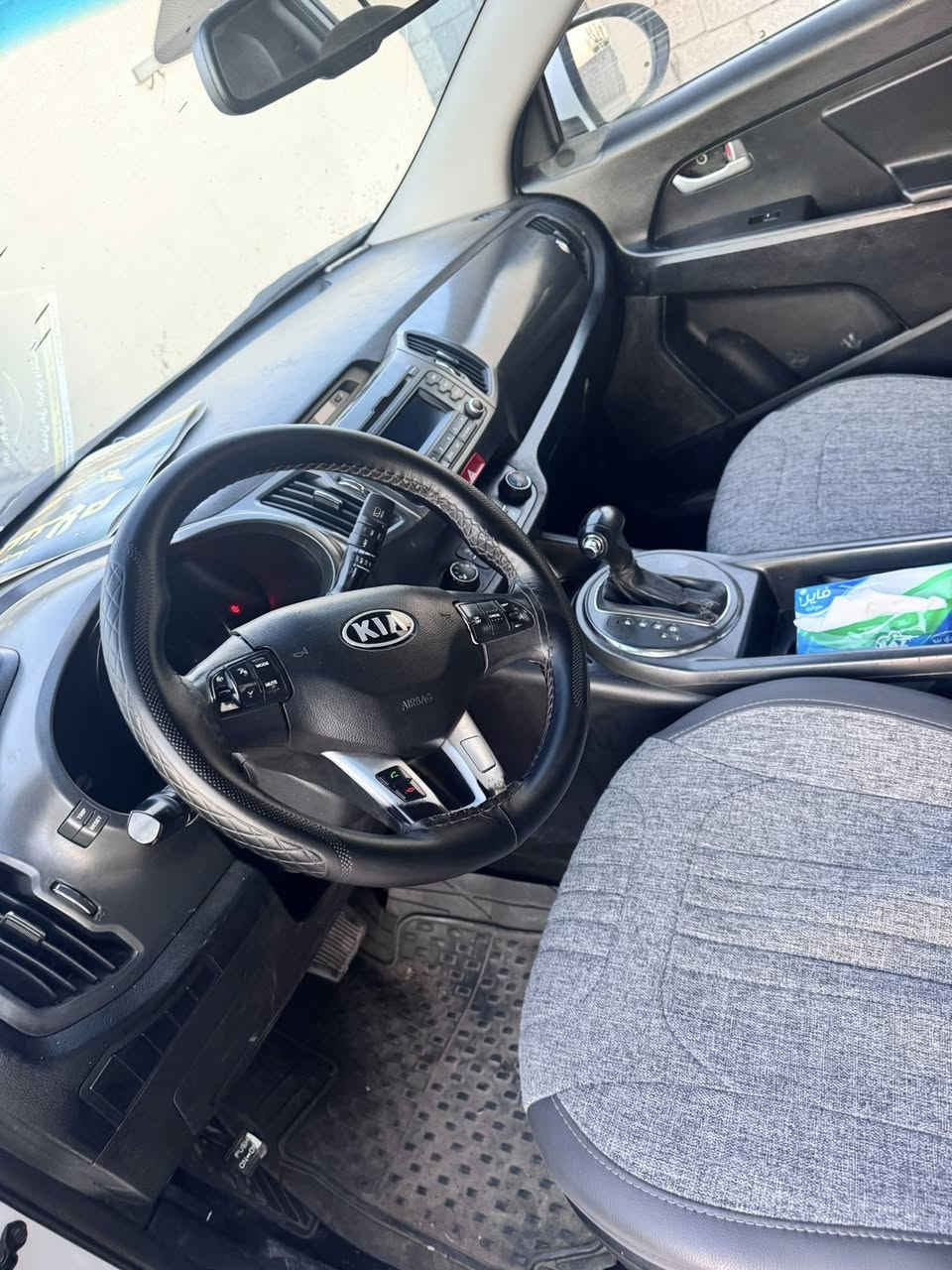 سبورتج ١٤ خليجي البيع بيه بنيد امدل السعر ١٤٥ وبيه مجال  قليل ***********
