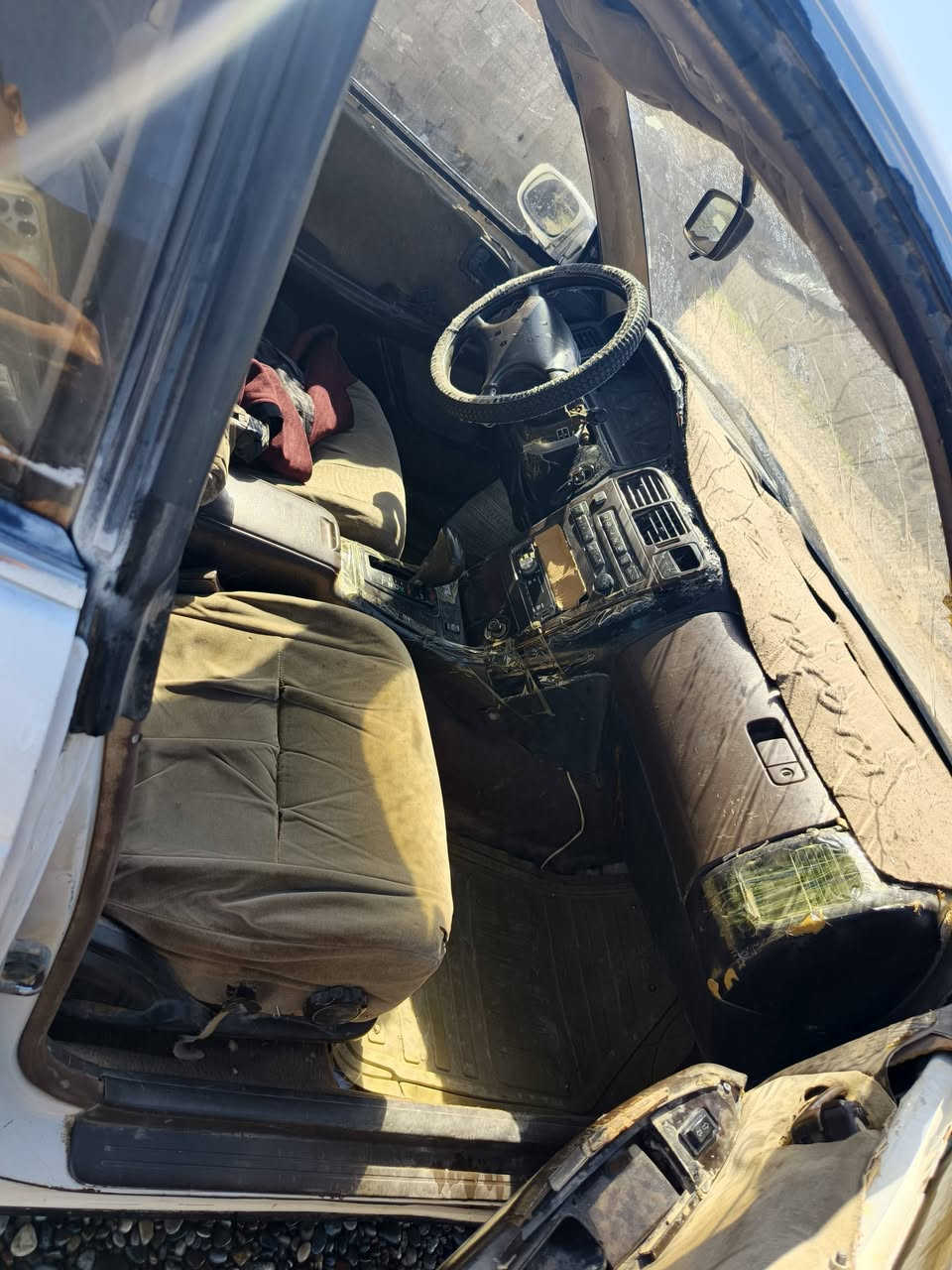 مارك نفخ ما مسجل كير محرك كلها شرط 
صدر شرط. مسجل شغال كهربأيات شغاله 
السعر 15 ترهم مراوس 
***********
