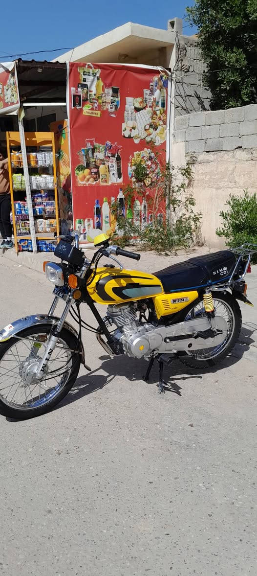 سلام عليكم لبيع
نامه موديل 2025 بعده زيرو  دراجه كامله اي نقص مابيه  
أرواق بيه   دراجه بعده على وضع المعرض 
سعر 625وبيه مجال للشراي


**إذا كنت صاحب هذا الإعلان وتريد حذفه لأي سبب، رجاءا أرسل رسالة إلى الدعم الفني**