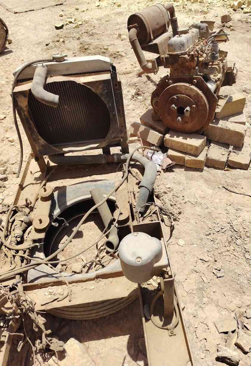 للبيع مولده محرك كوبوته 3بستم محرك جديد بس كاض المكان الديوانيه الحمزه الشرقي ***********
