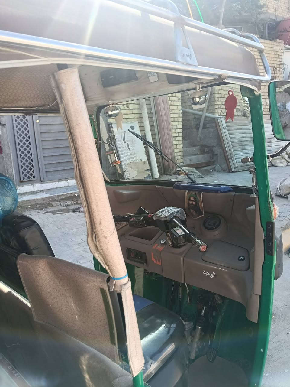 السلام عليكم تكتك للبيع مديل 2021  كفاله من الصبغ والمعجون السعر 7700 /***********
