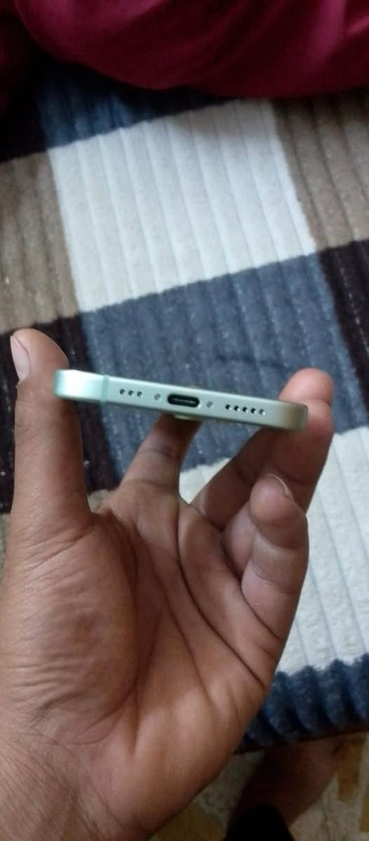 ‏سلام عليكم iPhone 15 عادي بطارية 81 عنوان البصرة جهاز مو مفتوح نظيف تواصل ‎07 712 9799￼25 السعر ٦٥٠بي مجال بصيط


**إذا كنت صاحب هذا الإعلان وتريد حذفه لأي سبب، رجاءا أرسل رسالة إلى الدعم الفني**