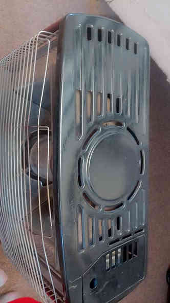 السلام عليكم صوبة للبيع بسعر 60 الف مكانهة بابل شارع 80 الاتصال واتساب *********** والصوبة جديدة بالباكيت
