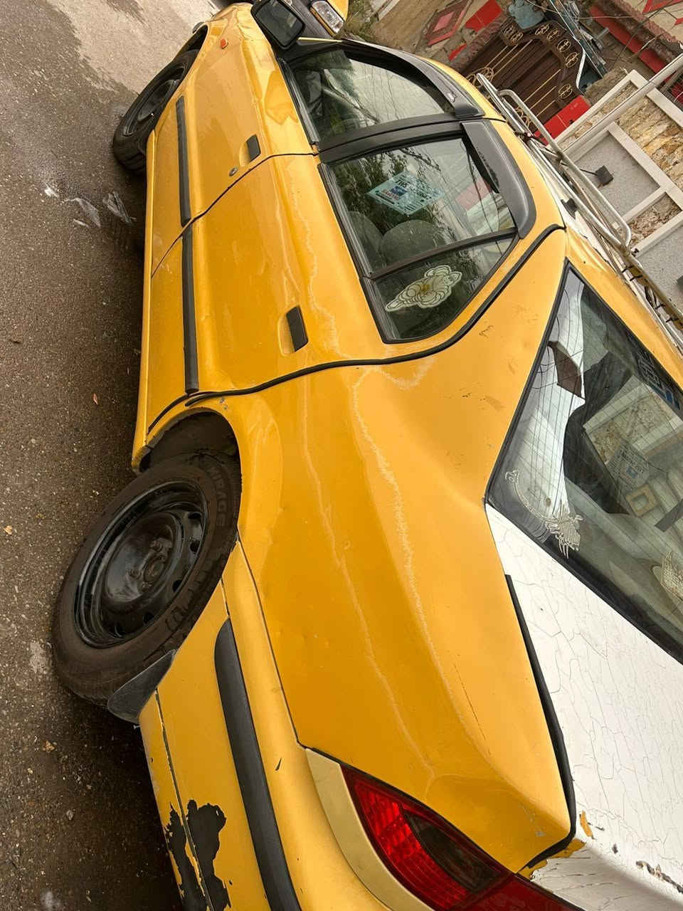 السلام عليكم سمند موديل ٢٠١٠ السياره جاهزة كبل للشارع مناقصها شي بسم جيراني مباشراً تروح تتكاتب ويا ماكو اي اشكال هوة رجال يريد تحويل كير مكينه جاهزات تخم تاير جديد تبريد شغال  
فقط عوزة غاز غرامات مصفره اني مكلف بالنشر اتواصل ويا صاحب الرقم السعر ٢٥  
***********
