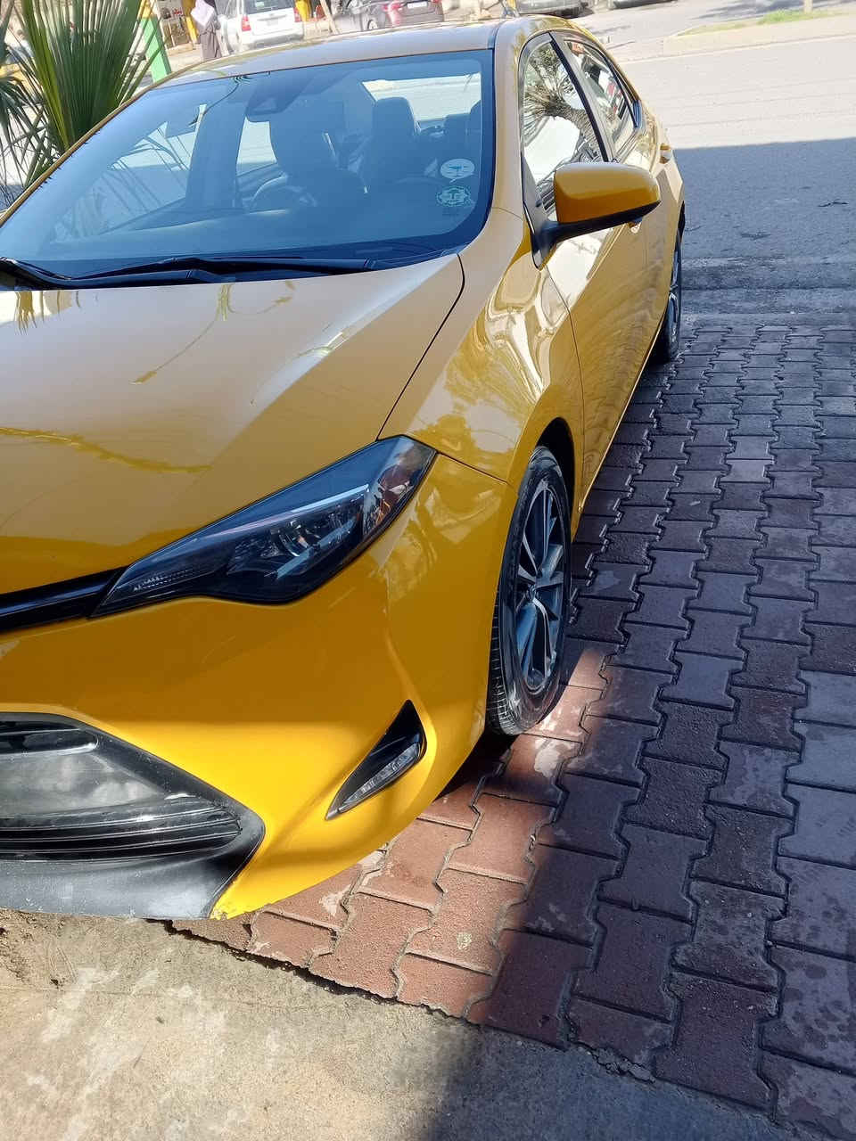 كورلا موديل 2019
مواصفات Le
سيارة حدثه براس بونيد صبعين فقط 
رقم كركوك باسمي مشروع وطني شرط تحويل
بطاقة بنزين وغاز 
***********/
سعر167/
