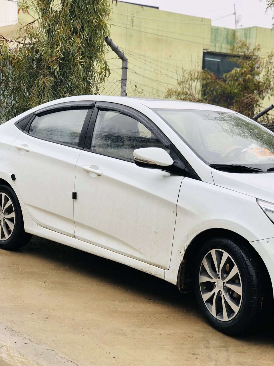 اكسنت للبيع موديل 2014 محرك 16 كابون بانزين سنوية ورقم جديدالسيار ة بدون صبغ بدون بارد ماشية 109 السعر 118$ورقة للاستفسار الاتصال الارقام /***********اسيا ***********كورك
