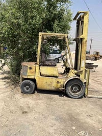 شوكة • محرك كاز • واسط