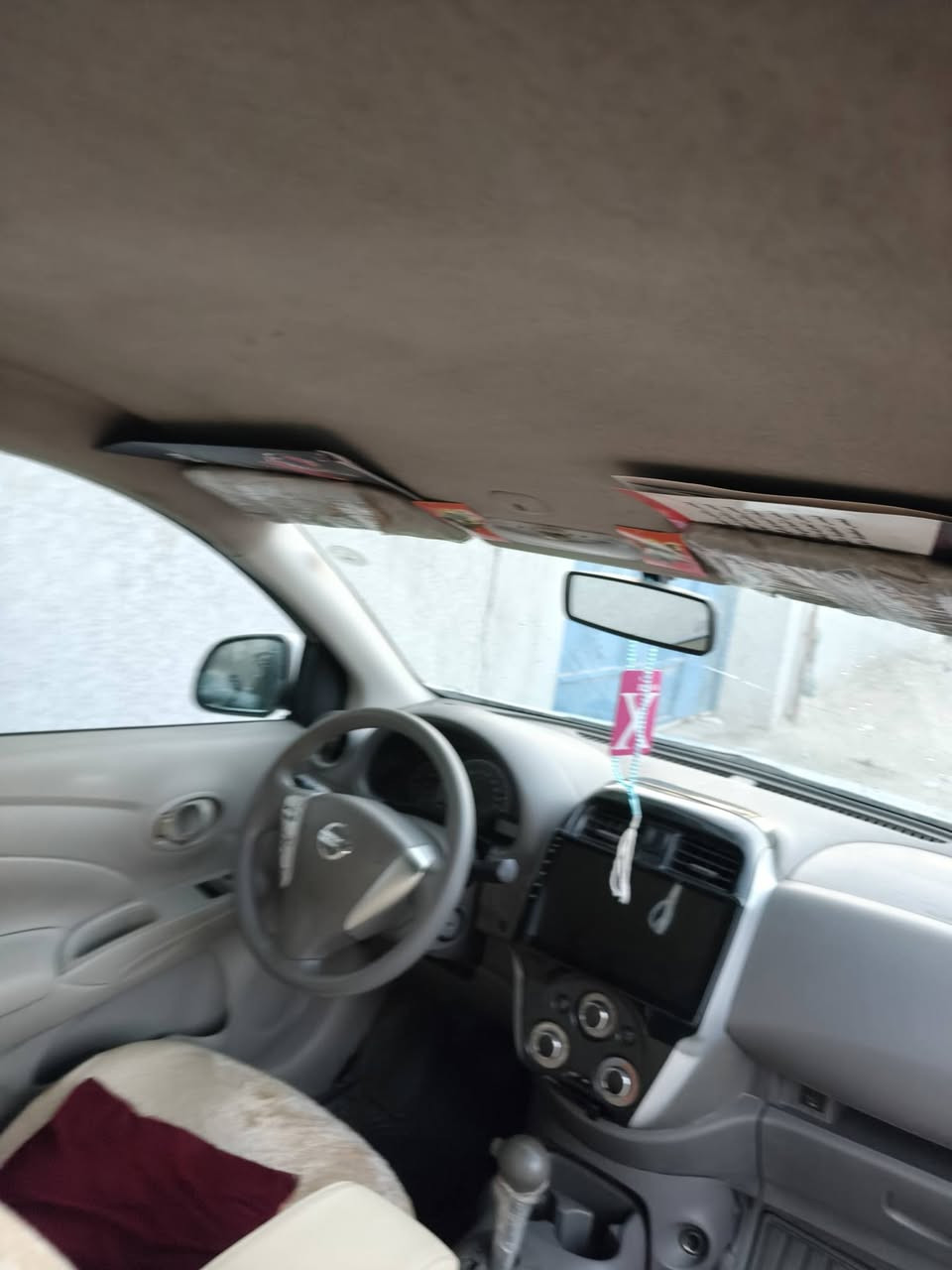 نيسان مديل ٢٠٢١السياره أربيل سنويه ٢٠٢٨
السياره بيه باردات تخم تاير حداديه جديده التبريد خير من الله 
سعر ٩٨وبيه مجال بسيط الرقم 
*********** مكان بغداد الشعب
