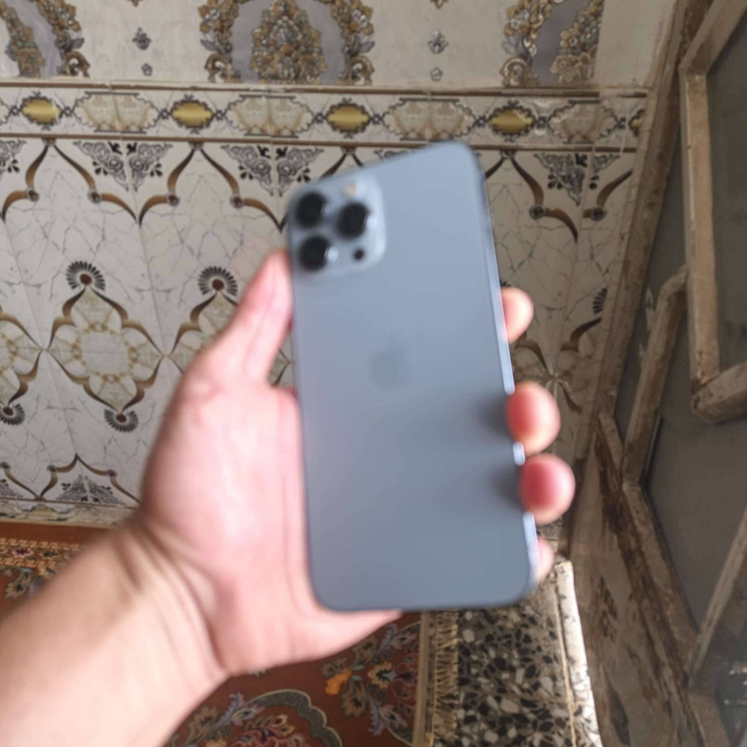 ايفون ١٣ برو ماكس ذاكرة ١٢٨ أمريكي جهاز نضيف كلشي ما مبدل بي مكاني بغداد المدائن السعر ٦٠٠ الف رقمي ***********
