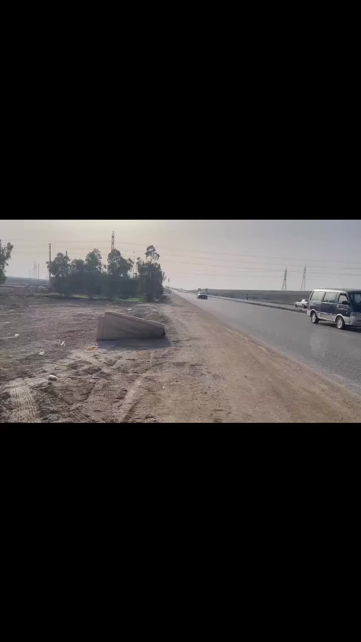 تتوفر لدينا قطع ودوانم زراعي للبيع كما موضح في تصميم العنوان طريق الرابط 
بين الناصريه وسوق الشيوخ  منطقة ال بعظم بين الجسرين وبأسعار مناسبه مع توفر جميع الخدمات الاستفسار الاتصال على الأرقام التاليه ***********
