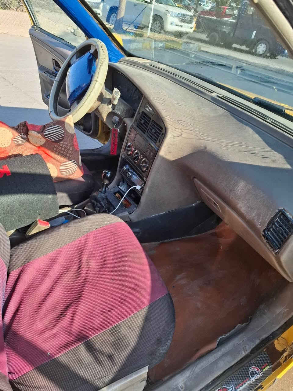 سلام عليكم بيجو ٢٠١٣ سياره نضيفه حلوه  بيع مراوس   حسب لقناعه بكاني ديالى بعقوبه اي ستفسار خاص *********** بعقوبة, ديالى
