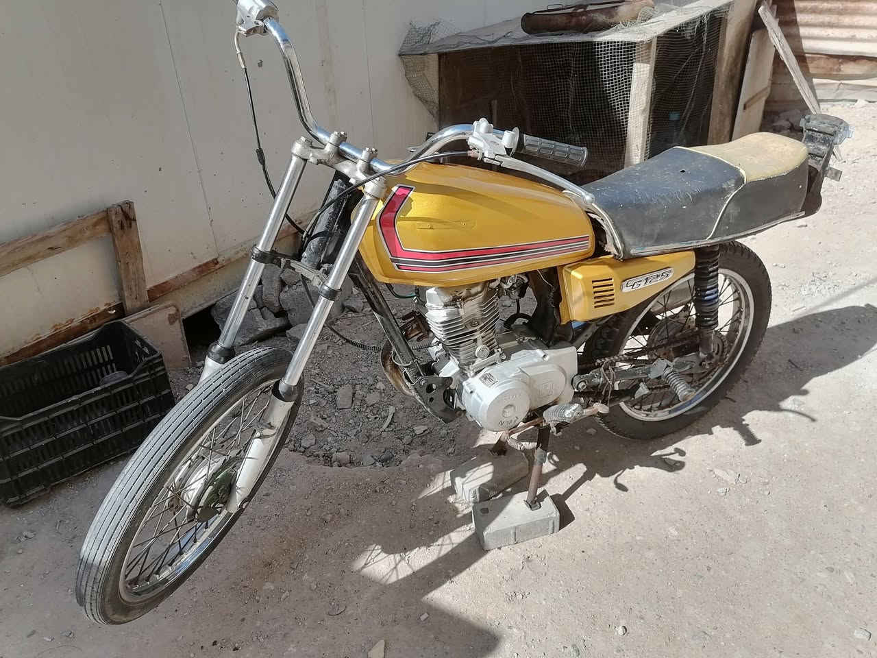 دراجه للبيع ادوات العنوان ابو الخصيب السعر 375 رقم  ***********
