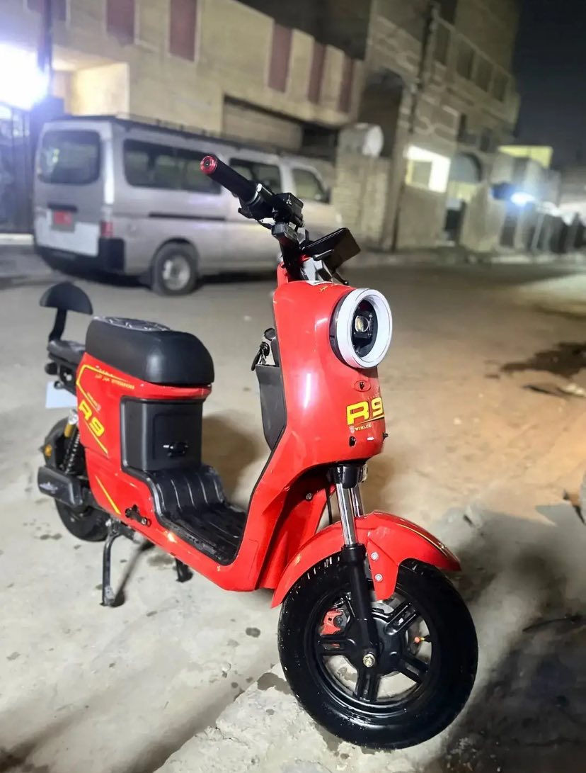 سلام عليكم دراجة R9 للبيع خمس بطارايات 22امبير نظام بك هورن دبل اشارة لايت عالي ناصي دبلات قوية بريك دسك امامي خلفي لون احمر مرغوب ملف 1500 حقيقي تشغيل عن بعد بصمة سويجين كارت تشغيل نشر امامية موديل 2025 صارلي شهرين من اشتريتهة رقم *********** سعر 480وبيهة مجال
