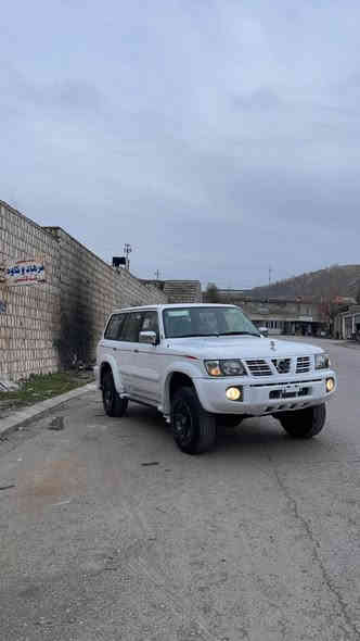 سلاو بە ناوی خوایگەورە نیسان پەترۆل٢٠٠٢ بیلاد سەقەر ناو سپی تەبریت مەرکەزی سئ رئز گوشین  سەیارە لەسەر بیلادی شەریکە مایە ٣٠٠ هەزار رۆشتوە مکینە٤٥٠٠ کابرئتر ١ پارچە بۆیاخ بێ ناو گرتن گێرمەکینە دەبل ئەکسل بەناوکردن هەموو بەشەرت بنتەی پێوە نیە سەیارە نمونەیە لەجوانی *********** شوئن شەقلاوە137محامەلە شقلاوة
