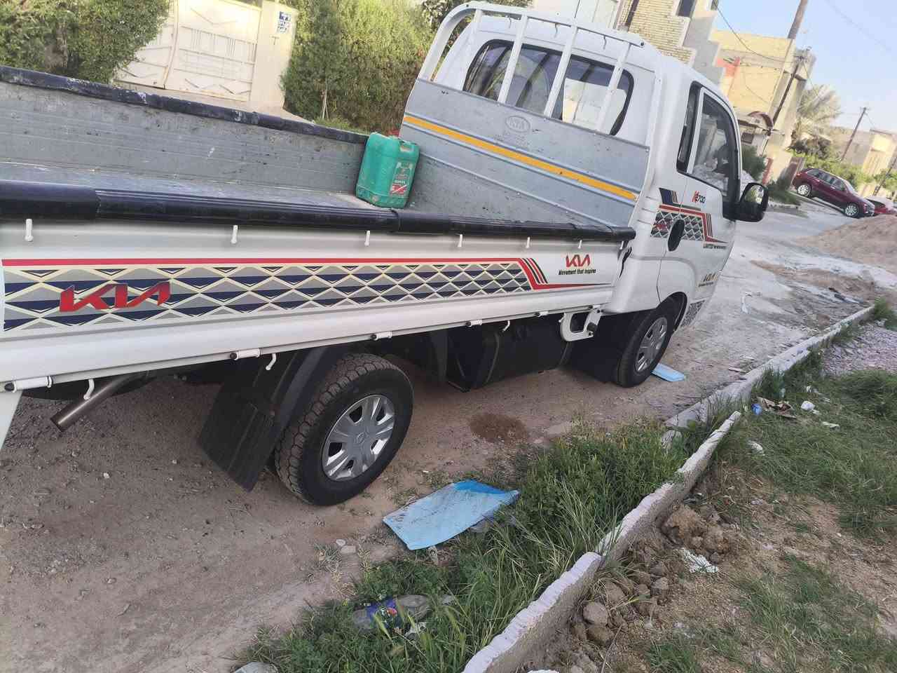 السلام عليكم كيا للبيع 22 مكان بغداد اليوسفيه***********
