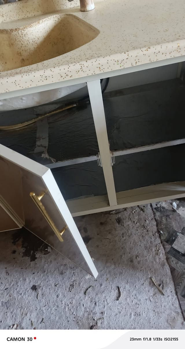 سنك مرمر مستخدم قليل للبيع
السعر ١٥٠ الف المكان الوركاء


**إذا كنت صاحب هذا الإعلان وتريد حذفه لأي سبب، رجاءا أرسل رسالة إلى الدعم الفني**